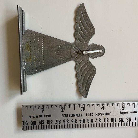 Vintage Tin Angels 4 punched metal standing placecard or greeting card holders - Picture 3 of 5
